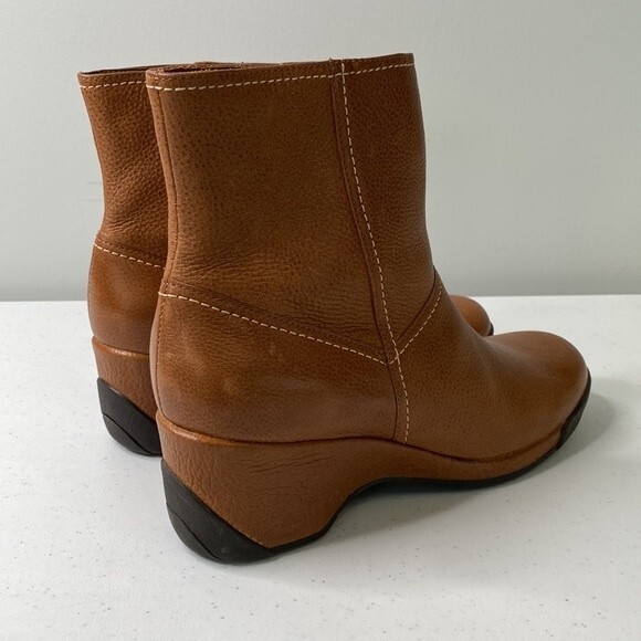 Nurture Grant Honey Brown Leather Boot Zip Ankle Bootie Wedge Heel Classy Neutra - Picture 16 of 16